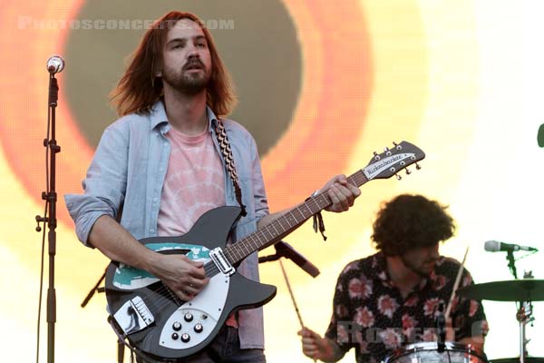 TAME IMPALA - 2015-08-30 - SAINT CLOUD - Domaine National - Grande Scene - 